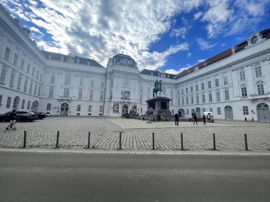 Datri Petite Suite 9 Vienna Luaran gambar